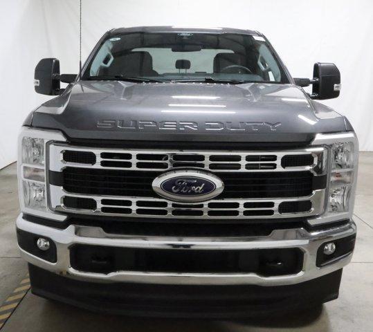 new 2025 Ford F-350 car, priced at $61,125