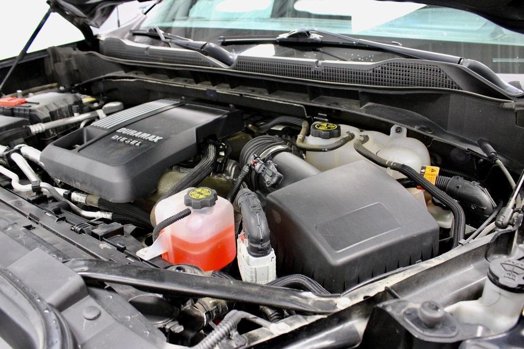 used 2022 Chevrolet Silverado 1500 car, priced at $39,995