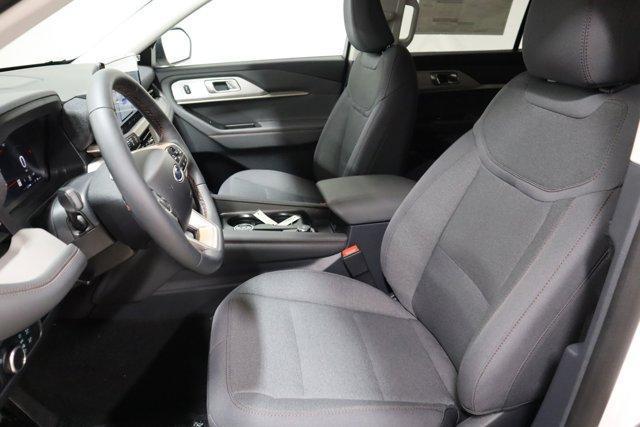 new 2025 Ford Explorer car, priced at $44,390