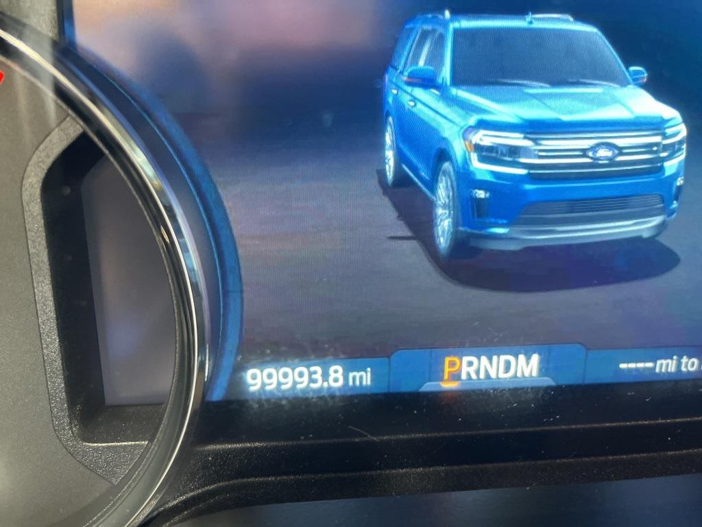 used 2022 Ford Expedition car, priced at $35,840