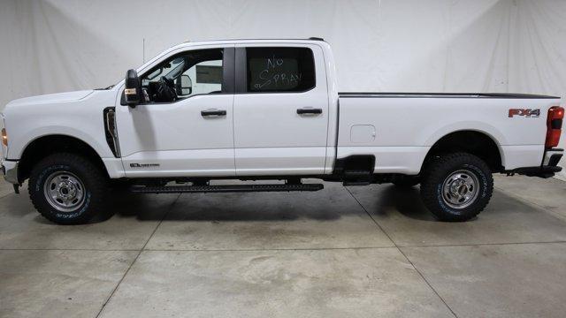 new 2024 Ford F-350 car, priced at $65,726