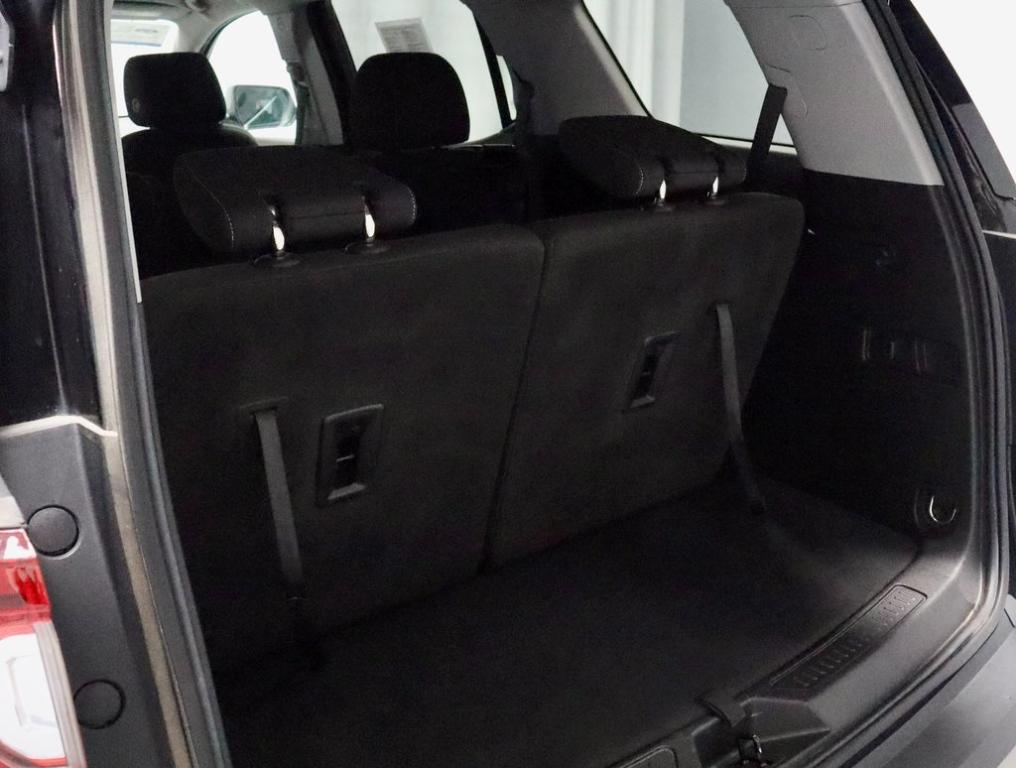 used 2023 GMC Acadia car, priced at $30,000