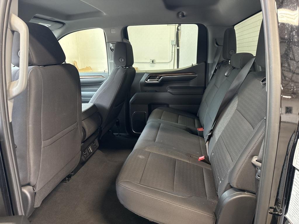 used 2024 Chevrolet Silverado 1500 car, priced at $38,317