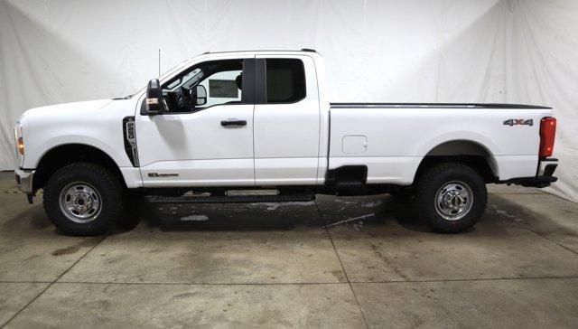 new 2025 Ford F-250 car, priced at $68,545