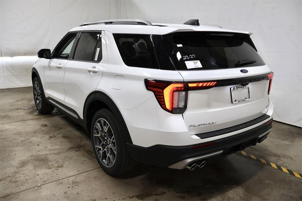 new 2025 Ford Explorer car, priced at $61,705