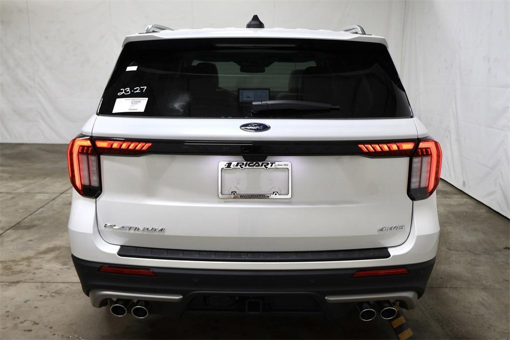 new 2025 Ford Explorer car, priced at $61,705