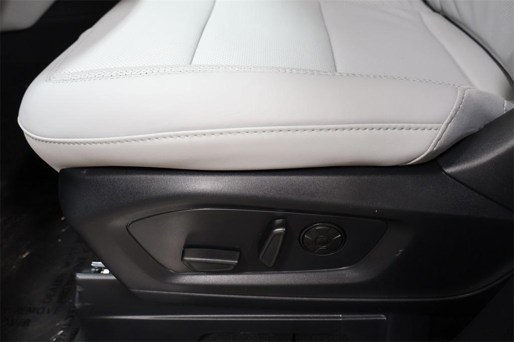 new 2025 Ford Explorer car, priced at $61,705