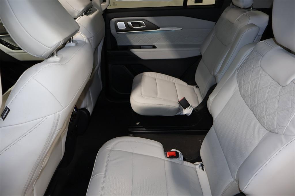 new 2025 Ford Explorer car, priced at $61,705