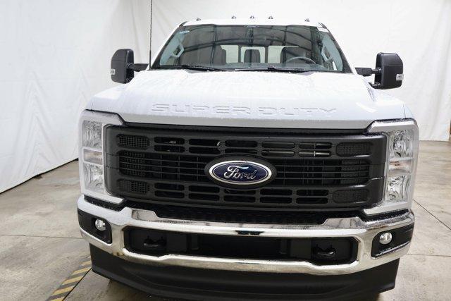 new 2025 Ford F-350 car, priced at $57,760