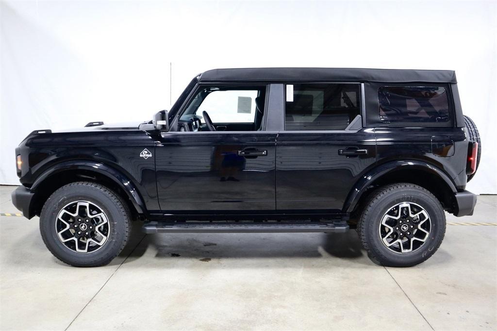 new 2024 Ford Bronco car, priced at $53,680