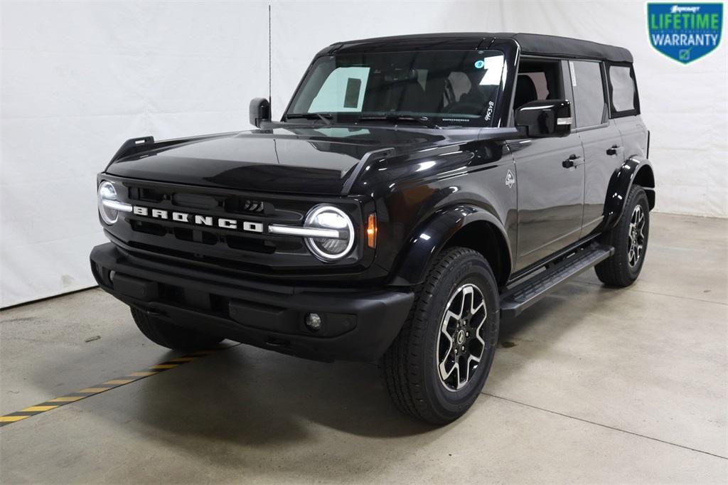 new 2024 Ford Bronco car, priced at $53,680