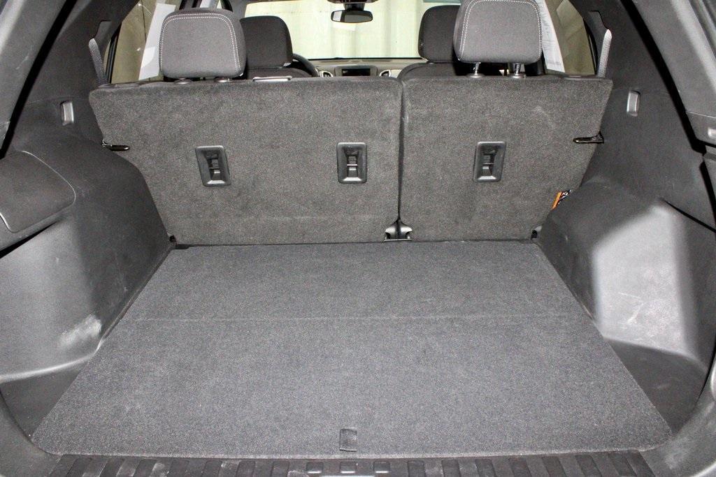 used 2022 Chevrolet Equinox car, priced at $20,451