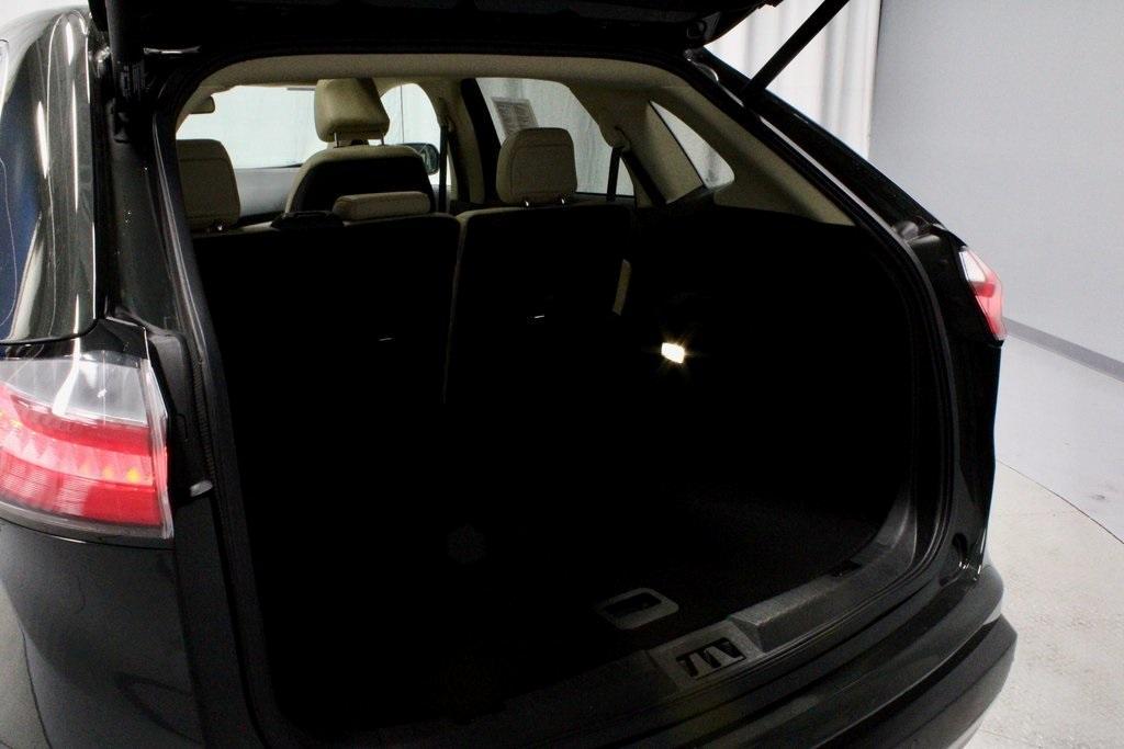 used 2022 Ford Edge car, priced at $25,934