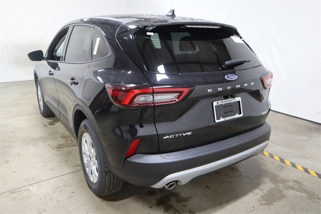 new 2025 Ford Escape car, priced at $30,045