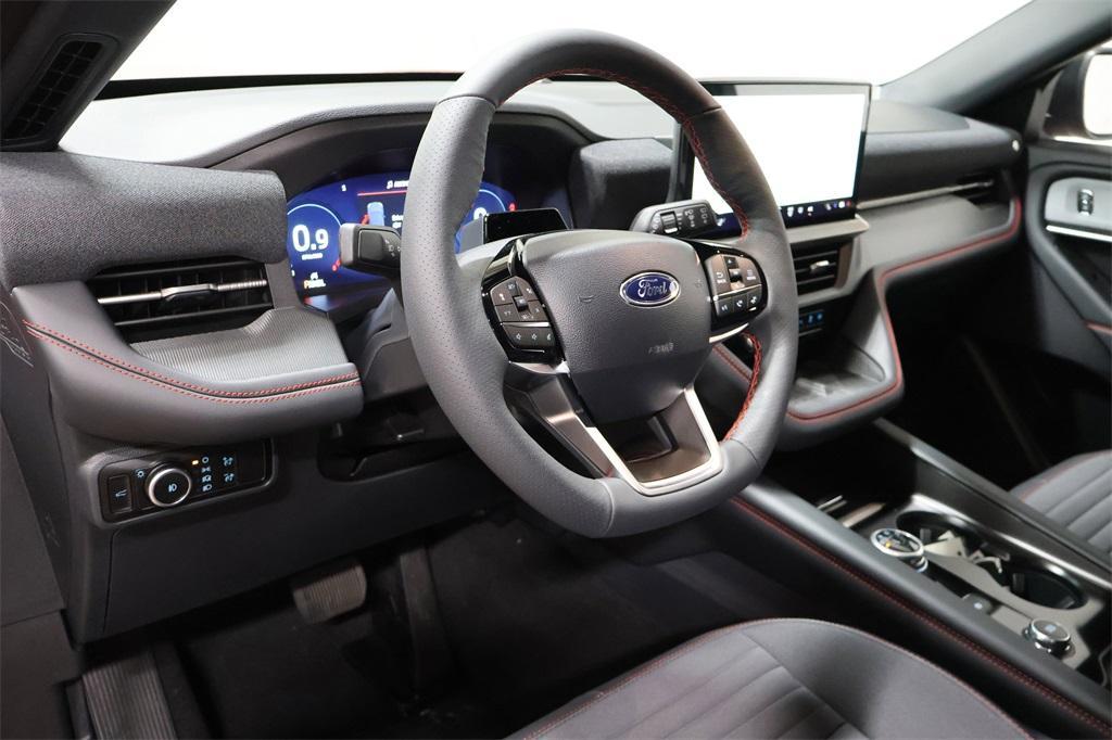 new 2025 Ford Explorer car, priced at $48,645