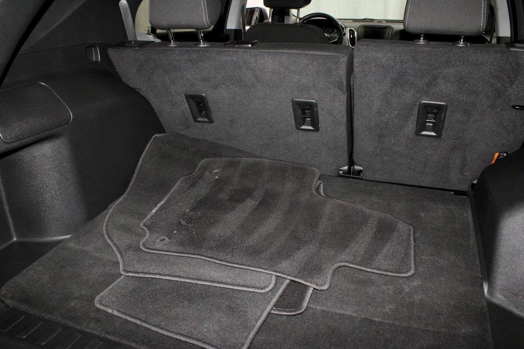 used 2023 Chevrolet Equinox car, priced at $17,683