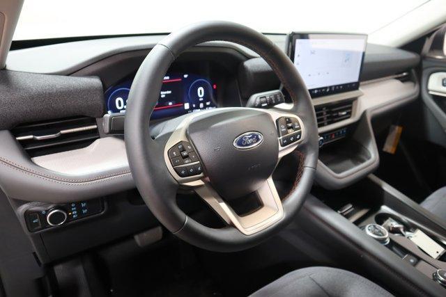 new 2025 Ford Explorer car, priced at $43,090