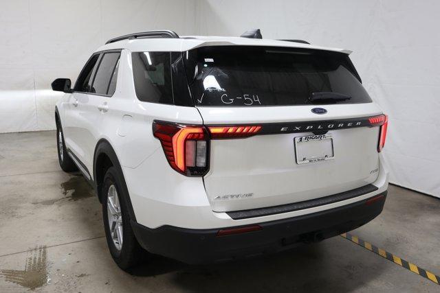 new 2025 Ford Explorer car, priced at $43,090