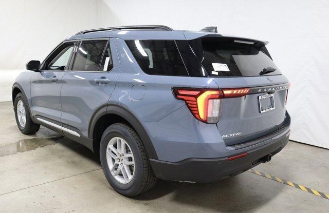 new 2025 Ford Explorer car, priced at $41,590