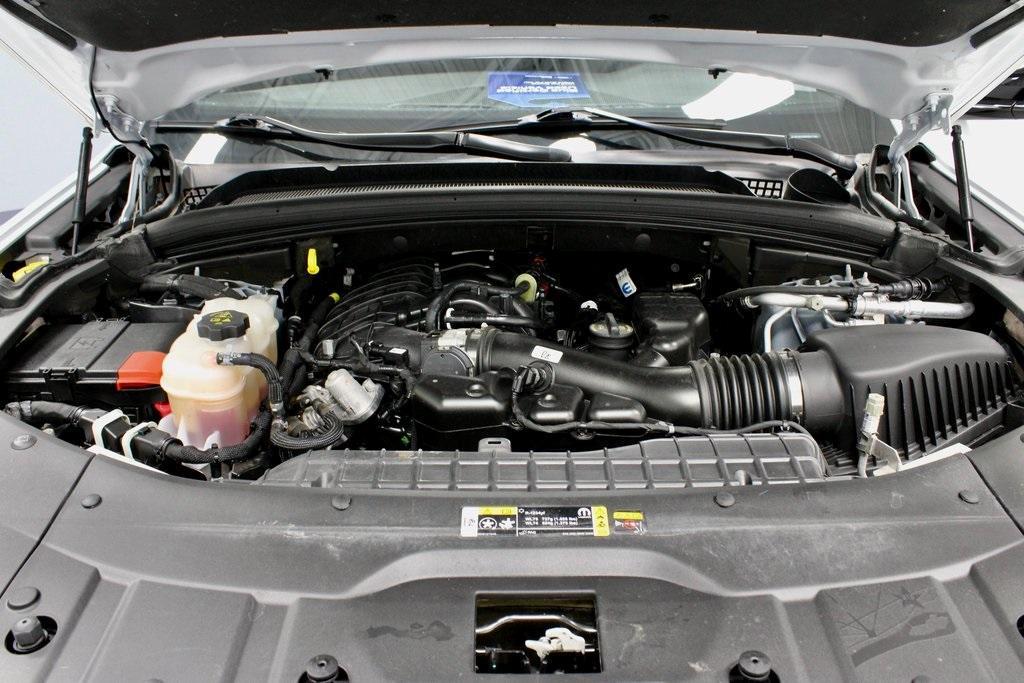 used 2024 Jeep Grand Cherokee L car, priced at $33,447