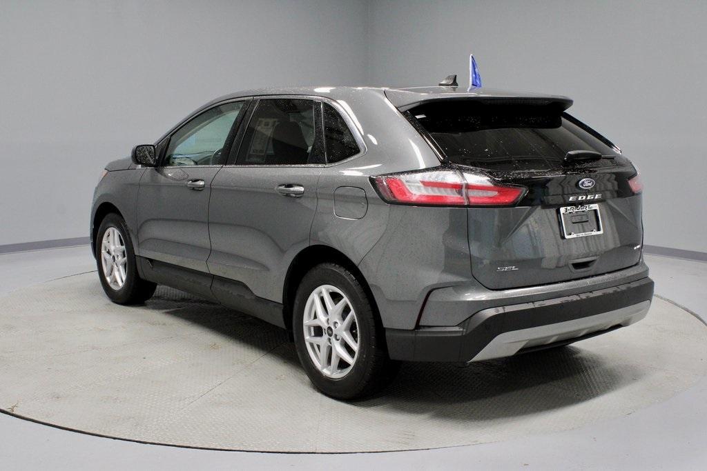 used 2024 Ford Edge car, priced at $26,579