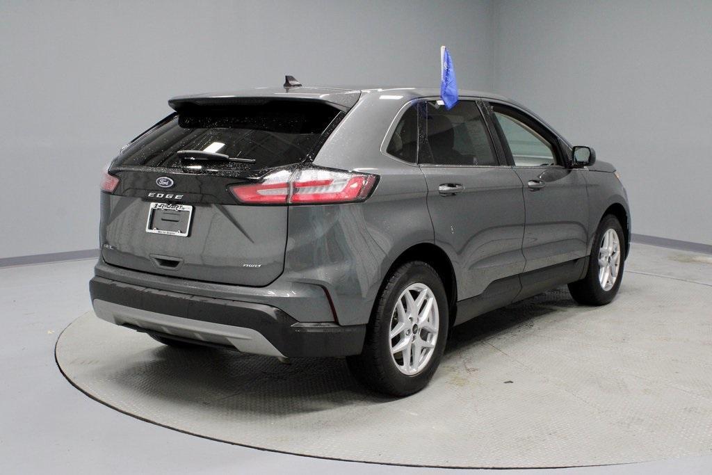 used 2024 Ford Edge car, priced at $26,579