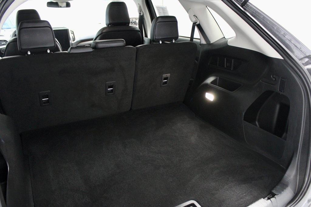 used 2024 Ford Edge car, priced at $26,579