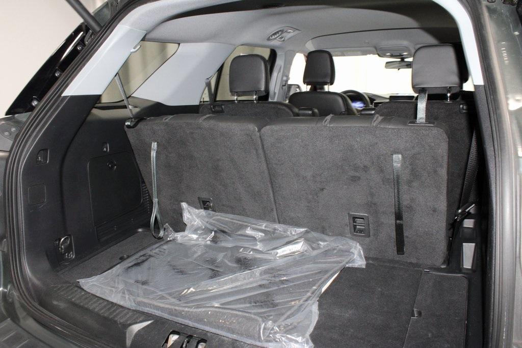 used 2022 Ford Explorer car, priced at $28,268