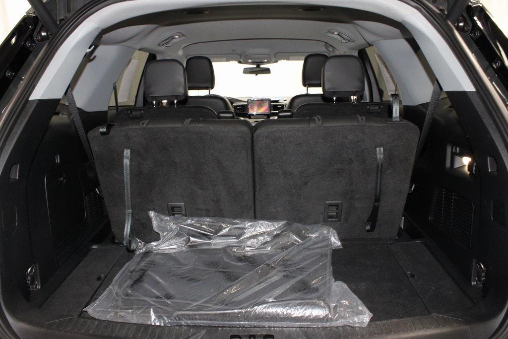 used 2022 Ford Explorer car, priced at $28,268