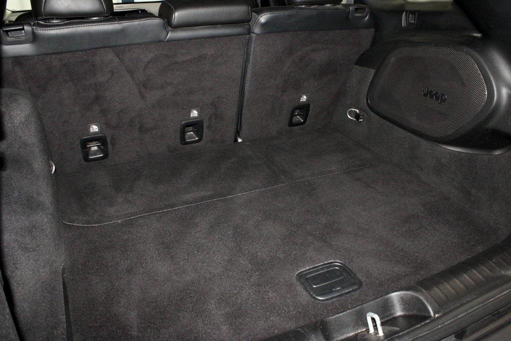 used 2022 Jeep Cherokee car, priced at $24,585
