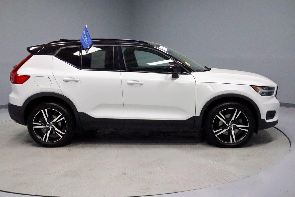 used 2020 Volvo XC40 car, priced at $23,860