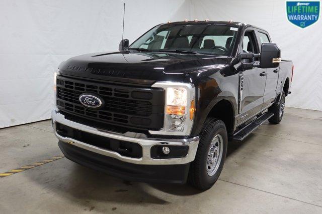 new 2024 Ford F-350 car, priced at $66,625