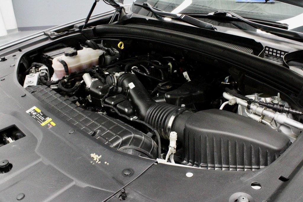 used 2023 Jeep Grand Cherokee L car, priced at $31,284