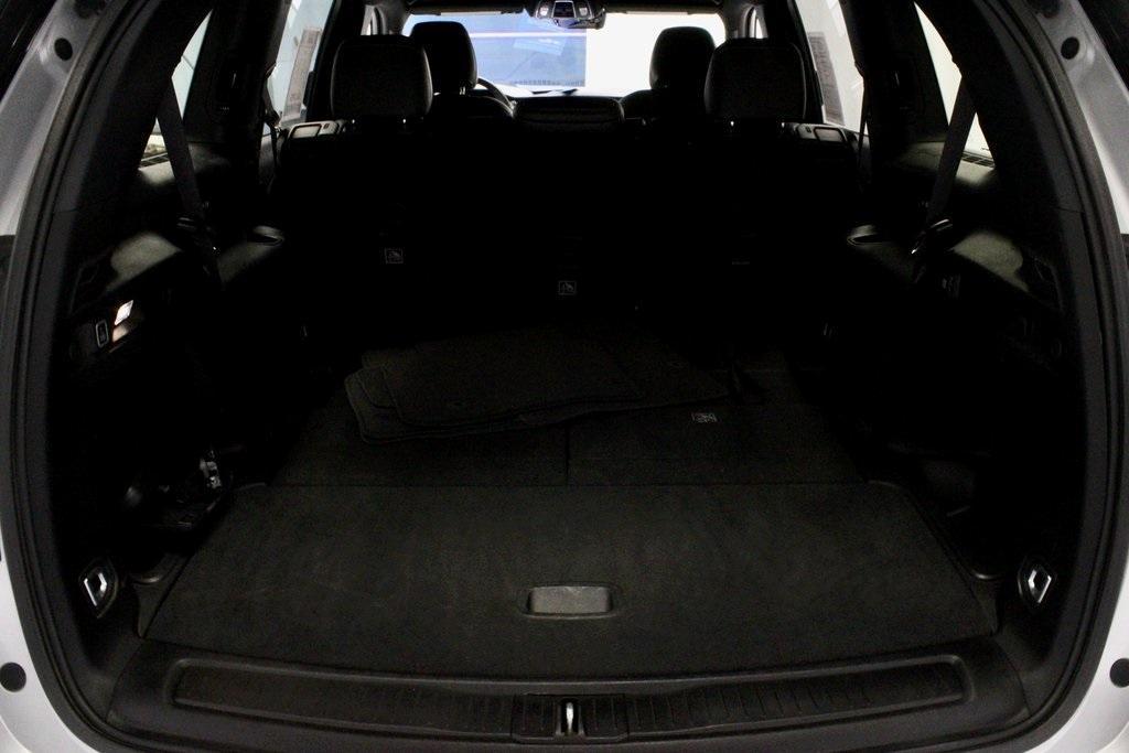 used 2023 Jeep Grand Cherokee L car, priced at $31,284
