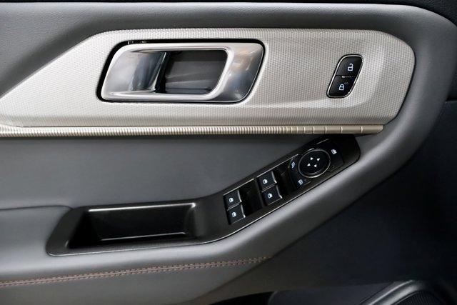 new 2025 Ford Explorer car, priced at $48,900