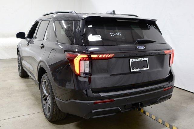 new 2025 Ford Explorer car, priced at $47,855