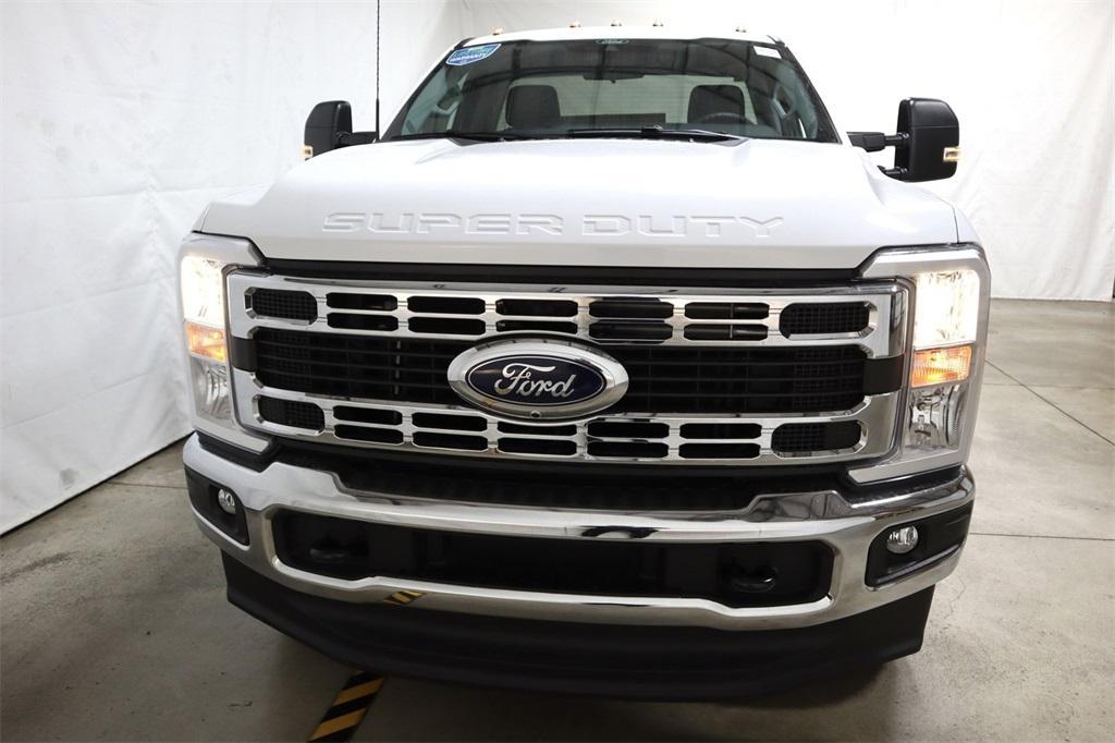new 2024 Ford F-250 car, priced at $56,860