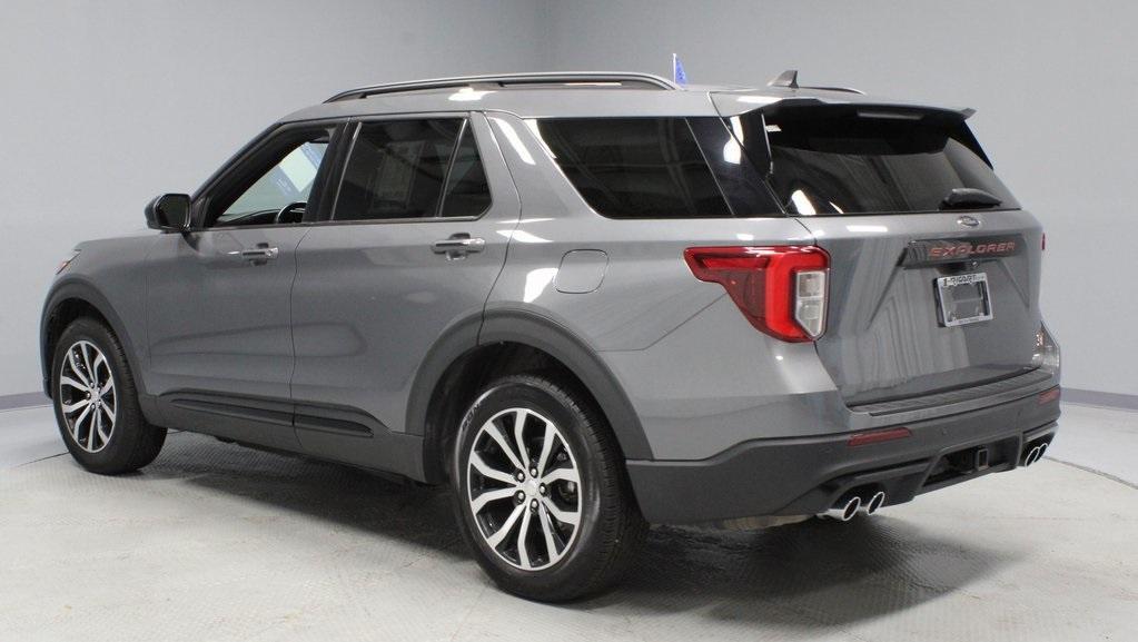 used 2022 Ford Explorer car, priced at $34,616