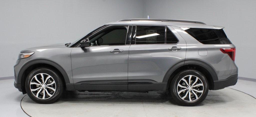 used 2022 Ford Explorer car, priced at $34,616