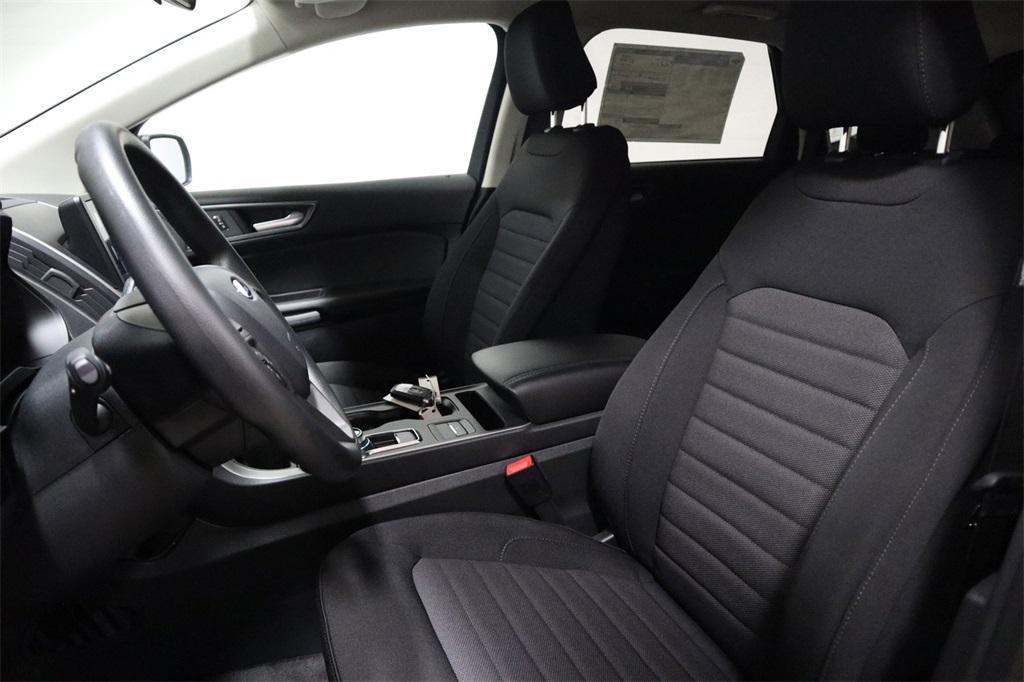 new 2024 Ford Edge car, priced at $33,520