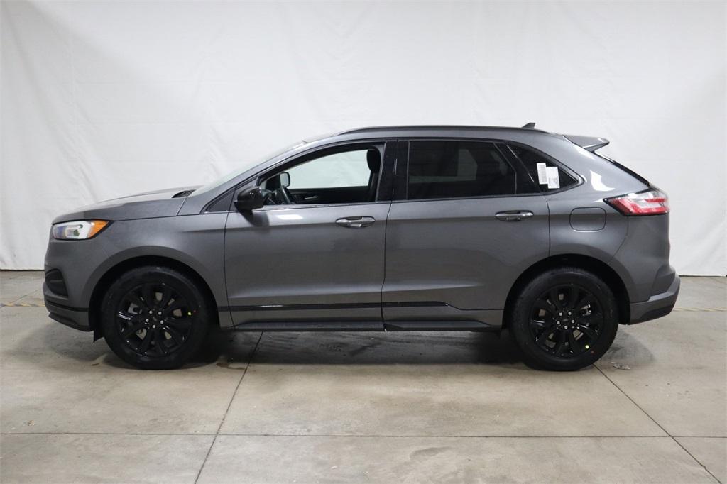 new 2024 Ford Edge car, priced at $33,520