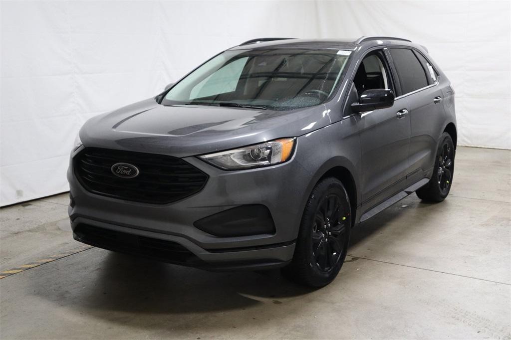 new 2024 Ford Edge car, priced at $40,020