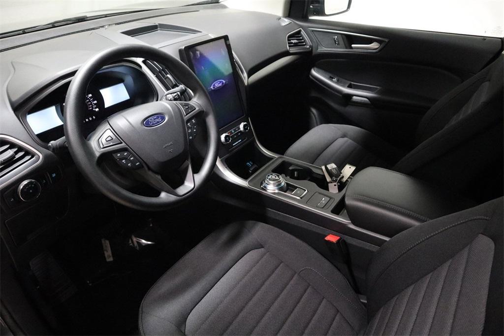 new 2024 Ford Edge car, priced at $33,520