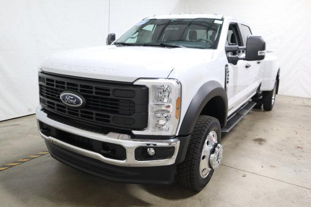 new 2024 Ford F-450 car, priced at $75,335