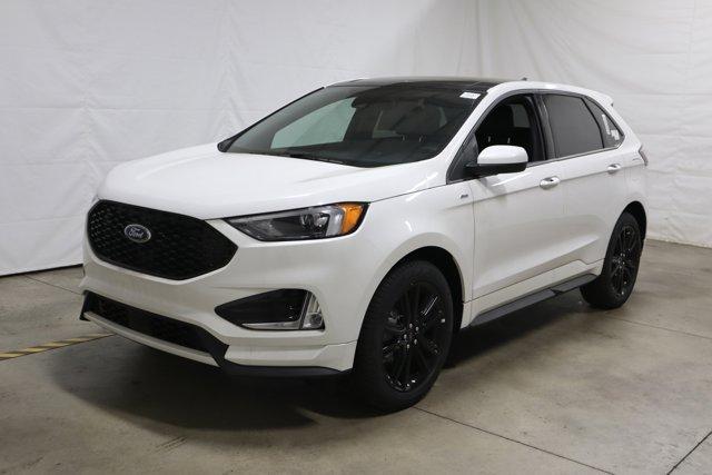 new 2024 Ford Edge car, priced at $42,577