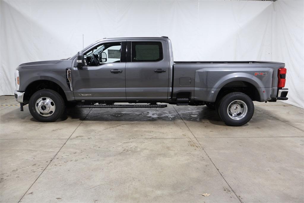 new 2025 Ford F-350 car, priced at $78,750
