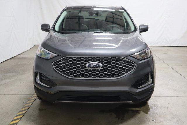 new 2024 Ford Edge car, priced at $39,896