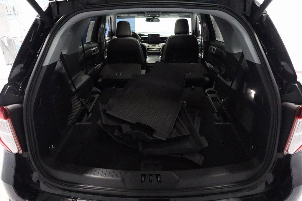used 2022 Ford Explorer car, priced at $29,128