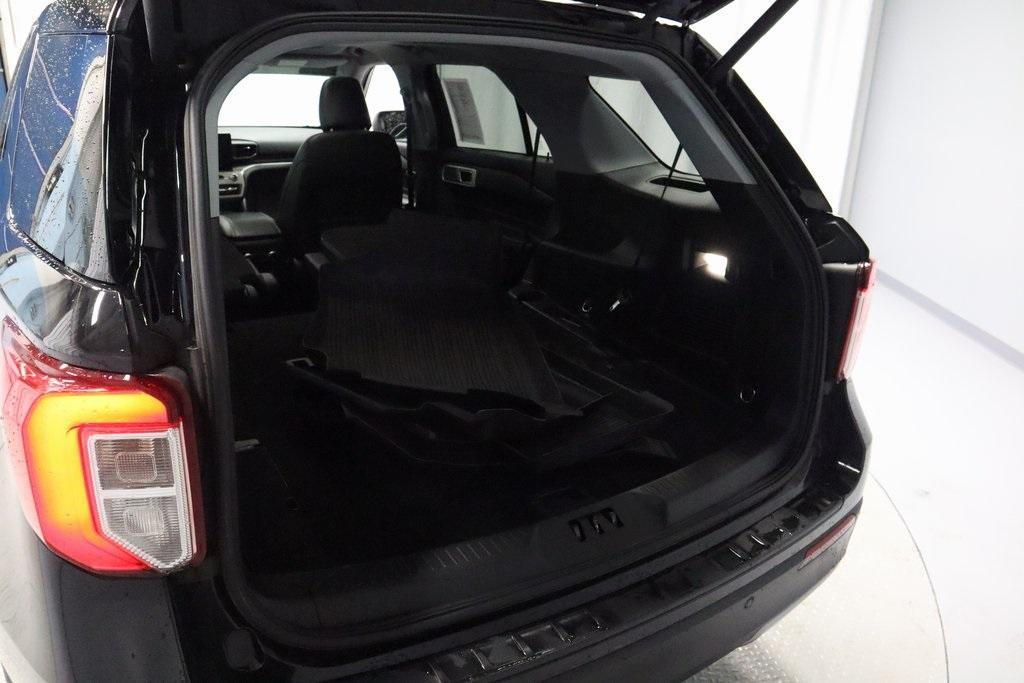 used 2022 Ford Explorer car, priced at $29,128