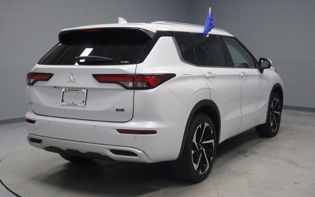 used 2022 Mitsubishi Outlander car, priced at $25,566